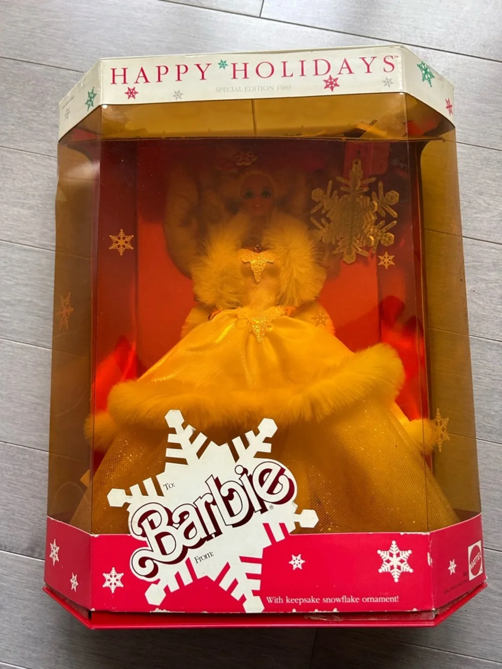 1989 Happy Holidays Barbie Doll - Picture 1 of 7